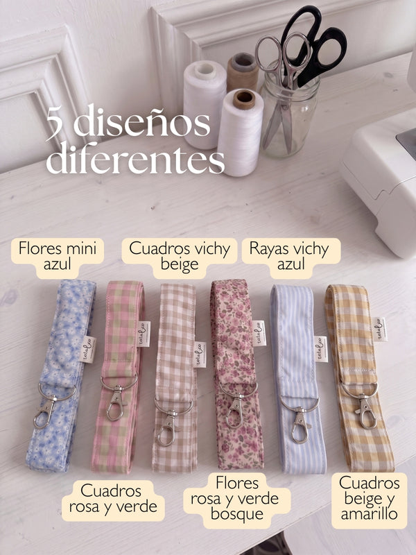 Lanyard con inicial bordada