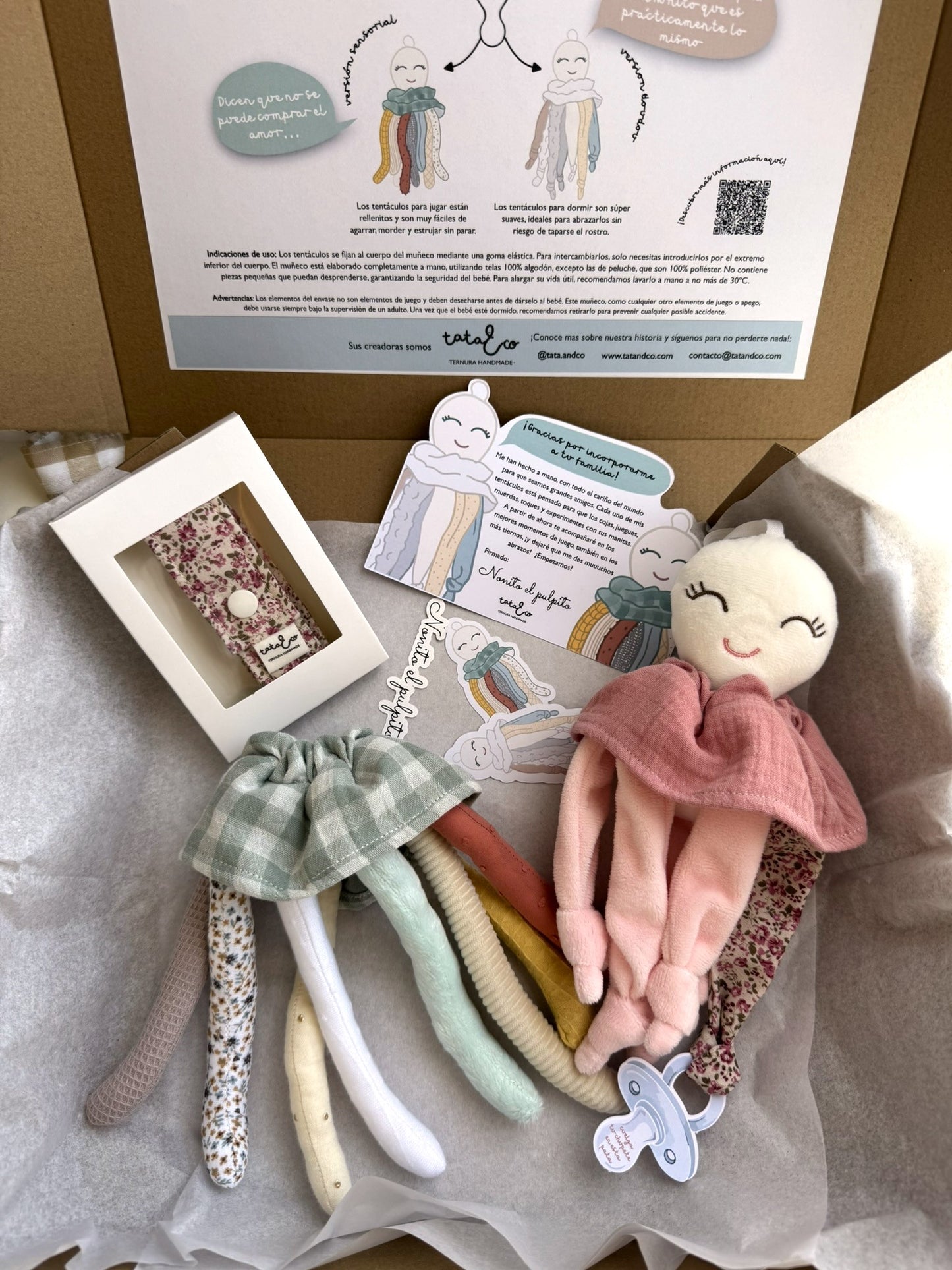 Pack Nonito rosa + Muselina y toalla + cinta cuelga juguetes