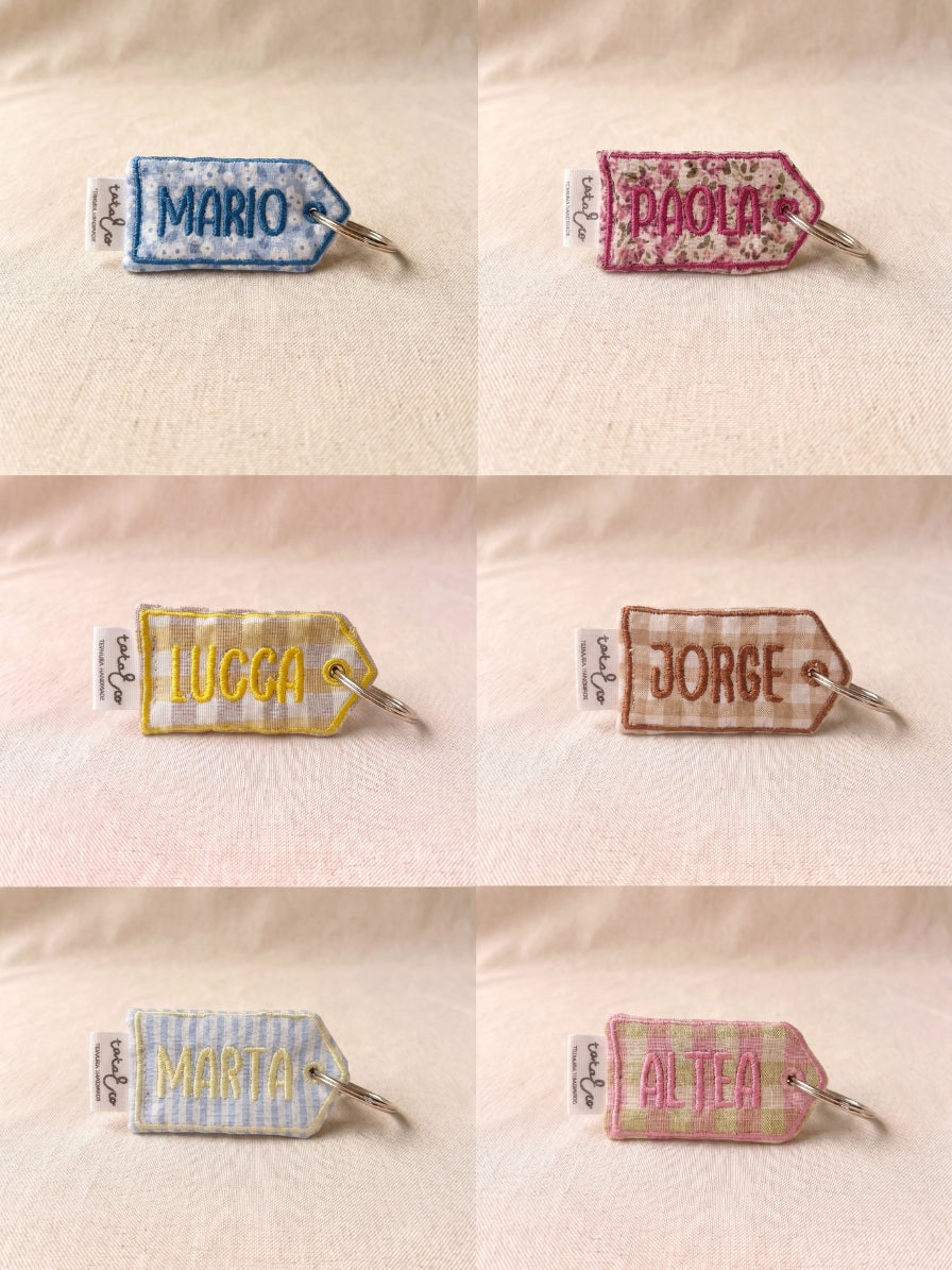 Llavero bordado personalizado